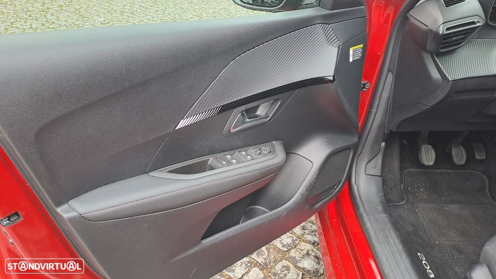 Peugeot 208 1.2 PureTech Allure - 21