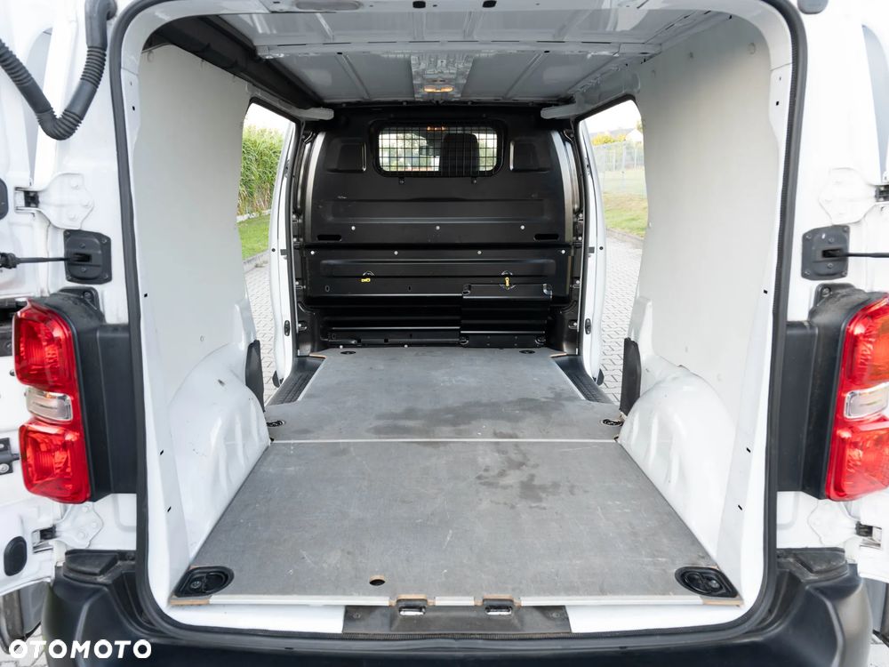 Toyota ProAce - 15