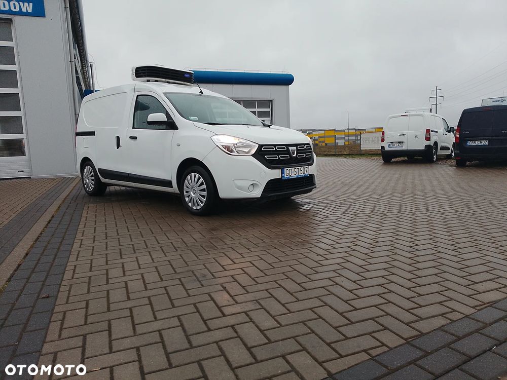 Dacia Dokker L2 Maxi Nowa Izoterma Chłodnia Mroźnia Grzanie drzwi boczne Carrier 220V Salon PL - 13