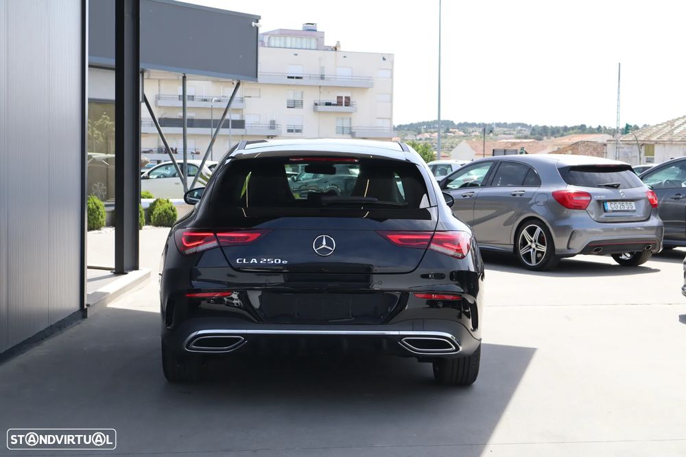 Mercedes-Benz CLA 250 e Shooting Brake AMG Line - 7