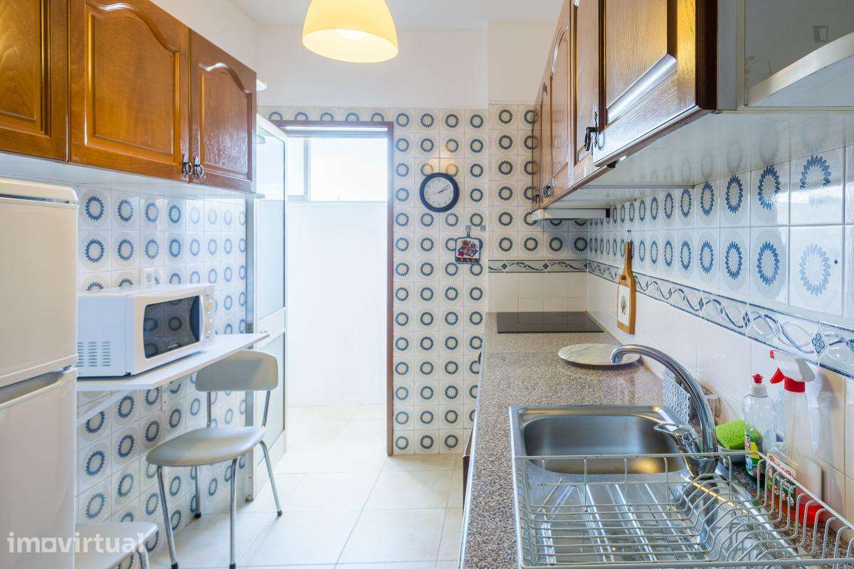 Quarto - localizado em Cedofeita Porto - Grande imagem: 2/15