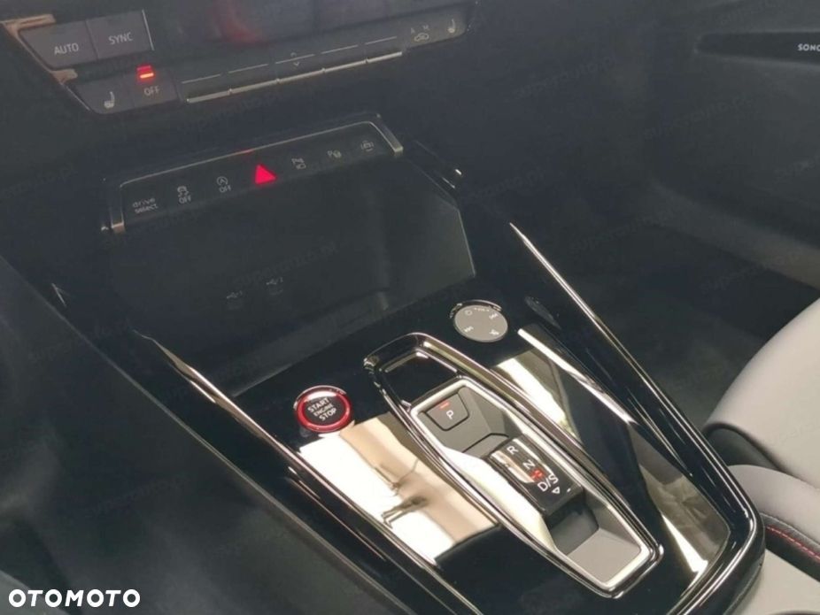 Audi RS3 Sportback TFSI Quattro S tronic - 11