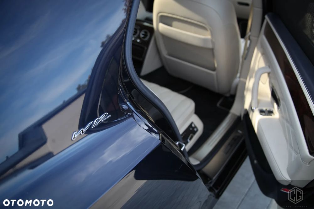 Bentley Flying Spur W12 - 39