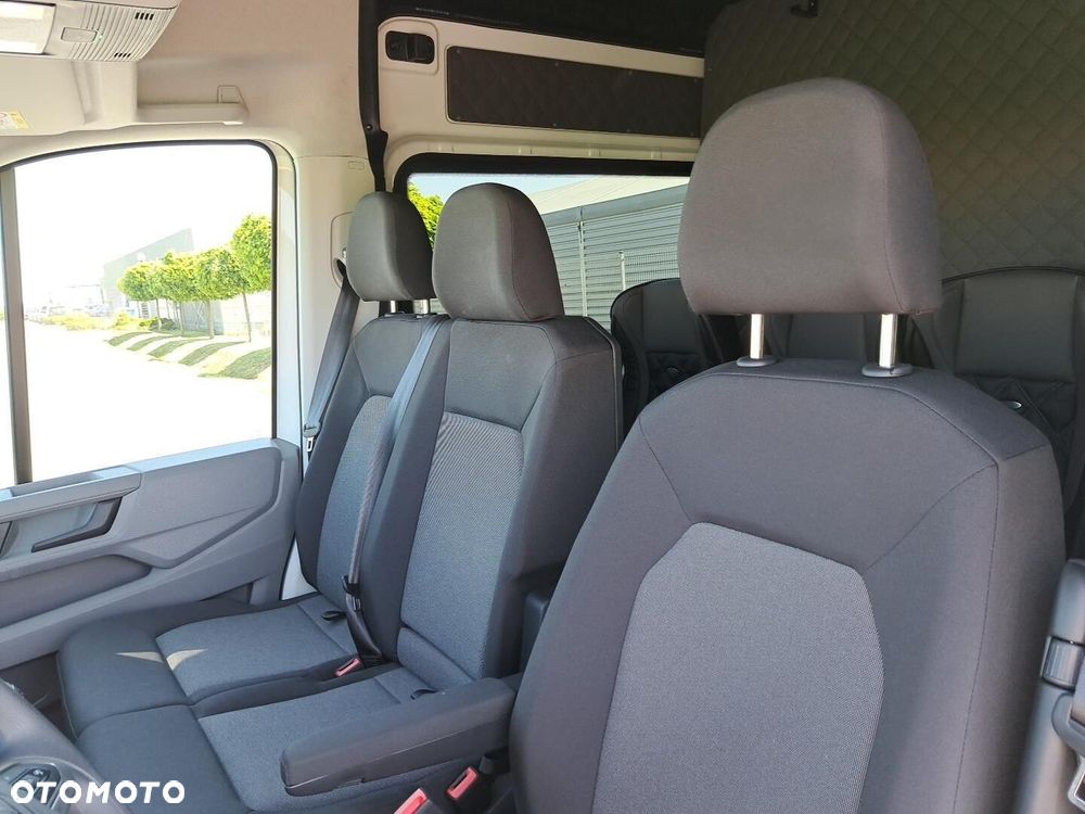 Volkswagen Crafter 35 Furgon, 2,0 TDI SCR 177KM,  6-bieg man., r.o: 4490 mm - 18