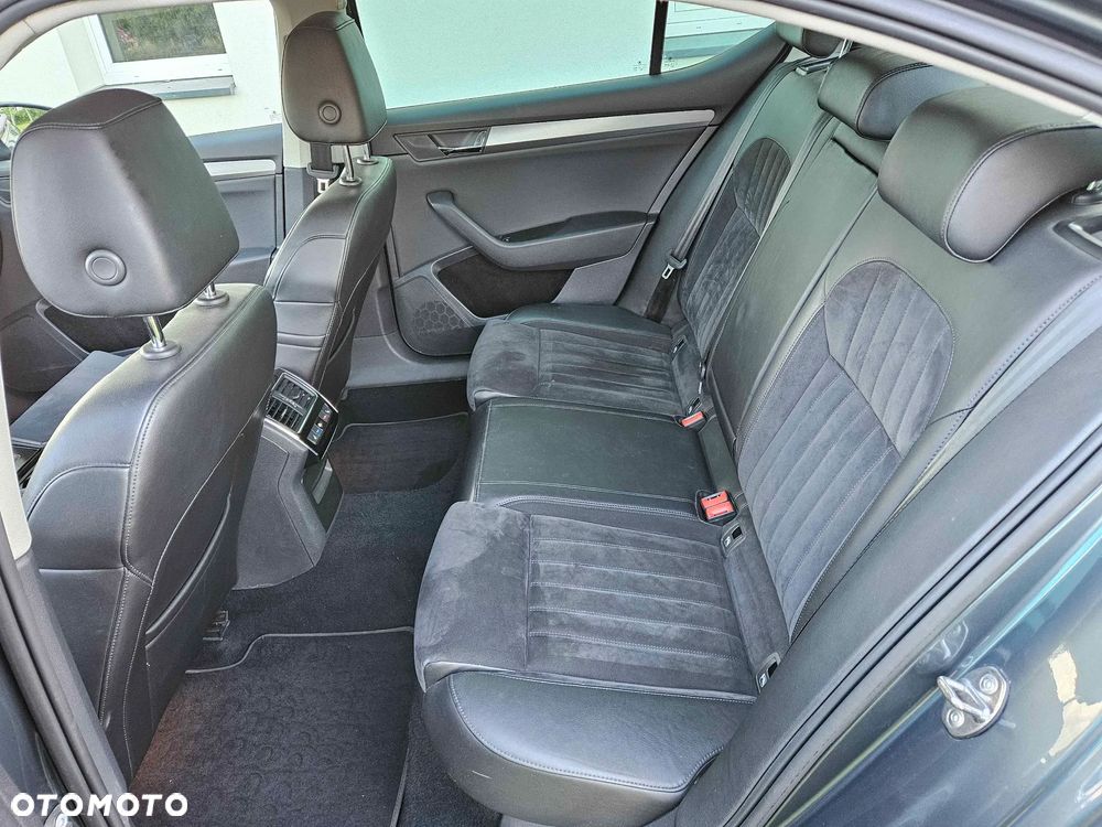 Skoda Superb 2.0 TDI 4x4 Style - 12