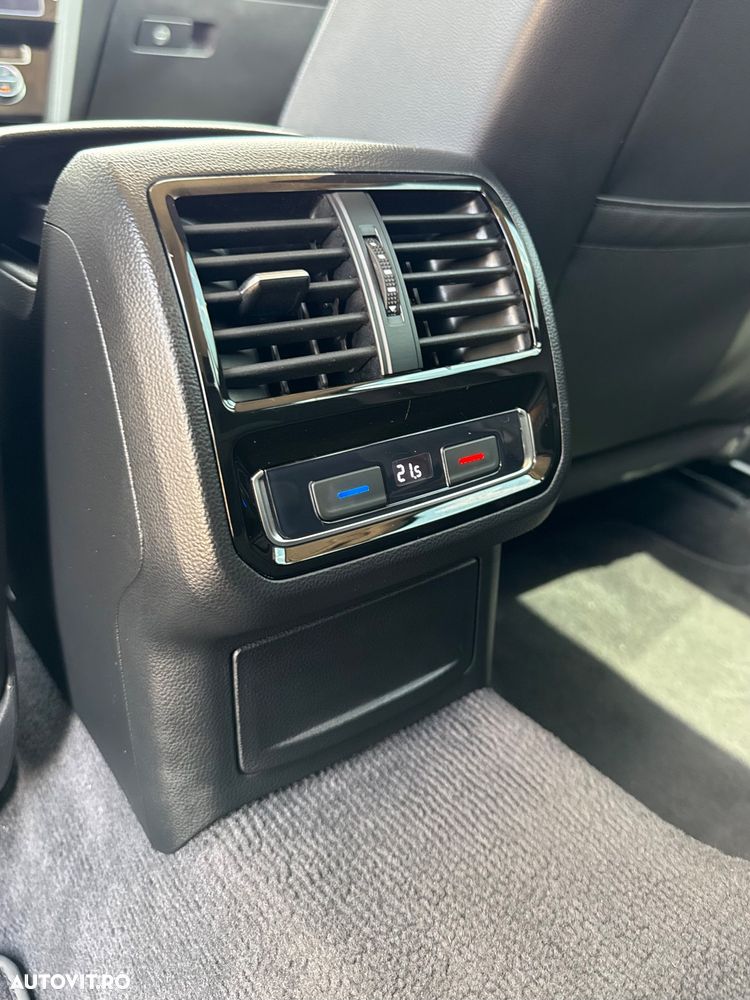 Volkswagen Passat 2.0 TDI SCR DSG Highline - 17
