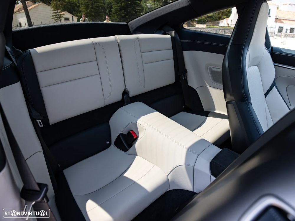 Porsche 911 (992) Carrera - 47