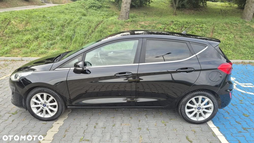 Ford Fiesta 1.0 EcoBoost S&S TITANIUM - 2