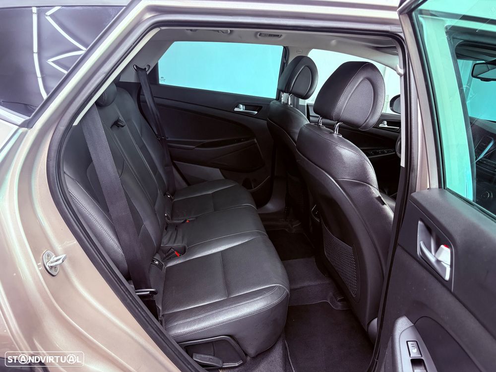 Hyundai Tucson 1.7 CRDi Premium DCT - 10