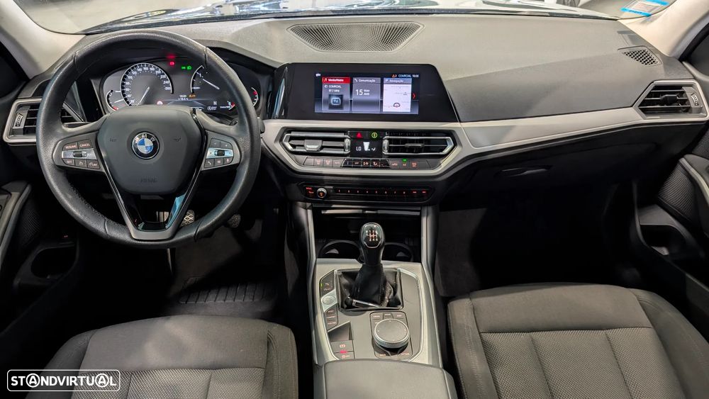 BMW 318 d - 17