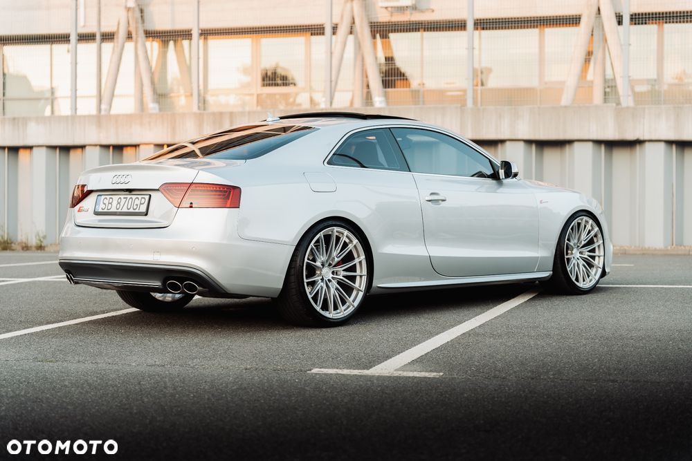 Audi S5 Coupé - 10