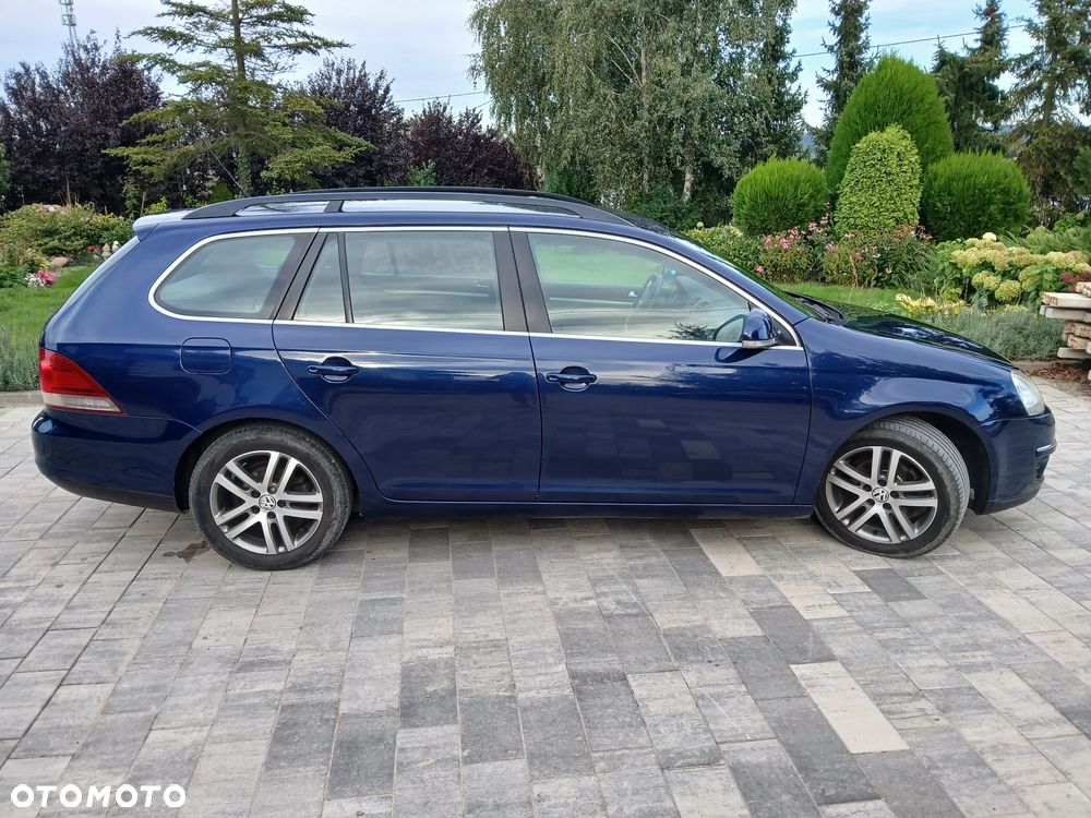 Volkswagen Golf V 1.9 TDI Comfortline - 2