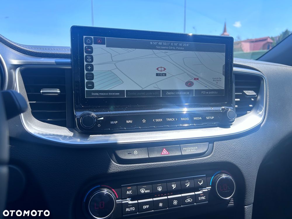 Kia Ceed 1.5 T-GDI M - 12