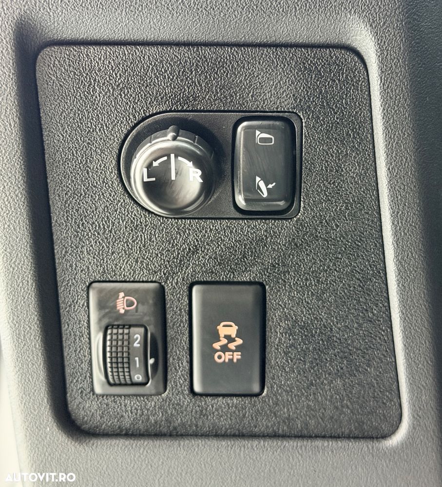 Nissan Qashqai 1.5 dCi DPF I-Way - 11