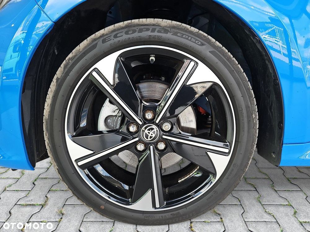 Toyota Yaris - 10