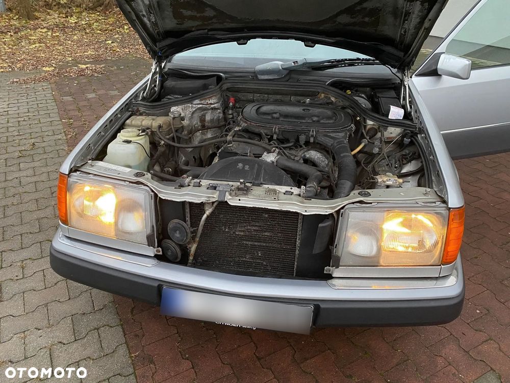 Mercedes-Benz W124 (1984-1993) - 14