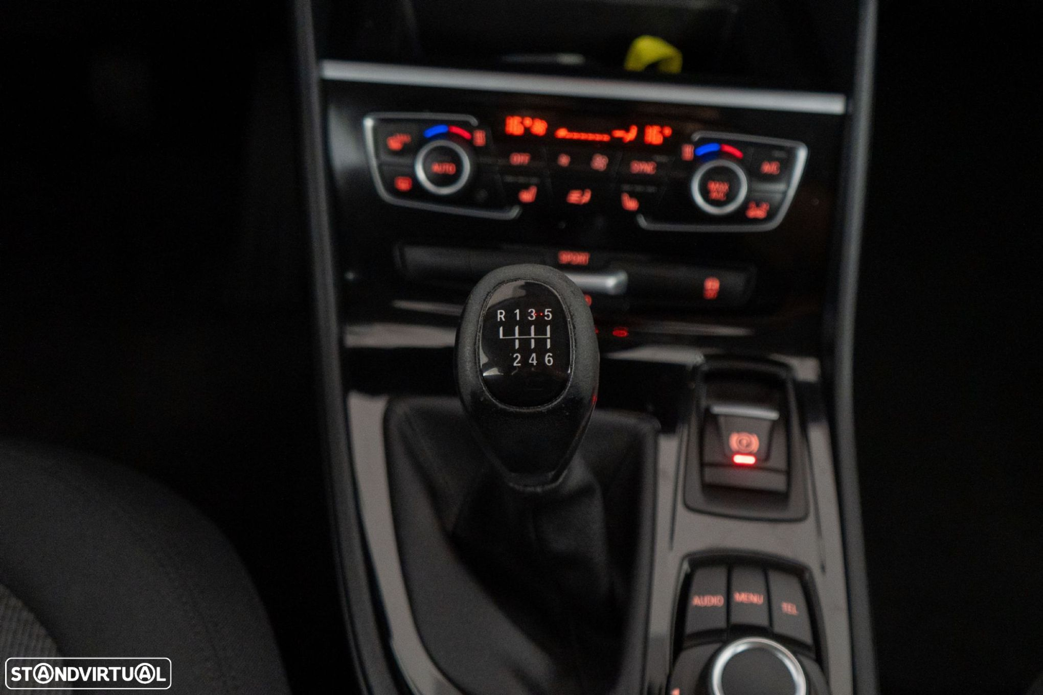 BMW 218 Gran Tourer d 7L Advantage - 24