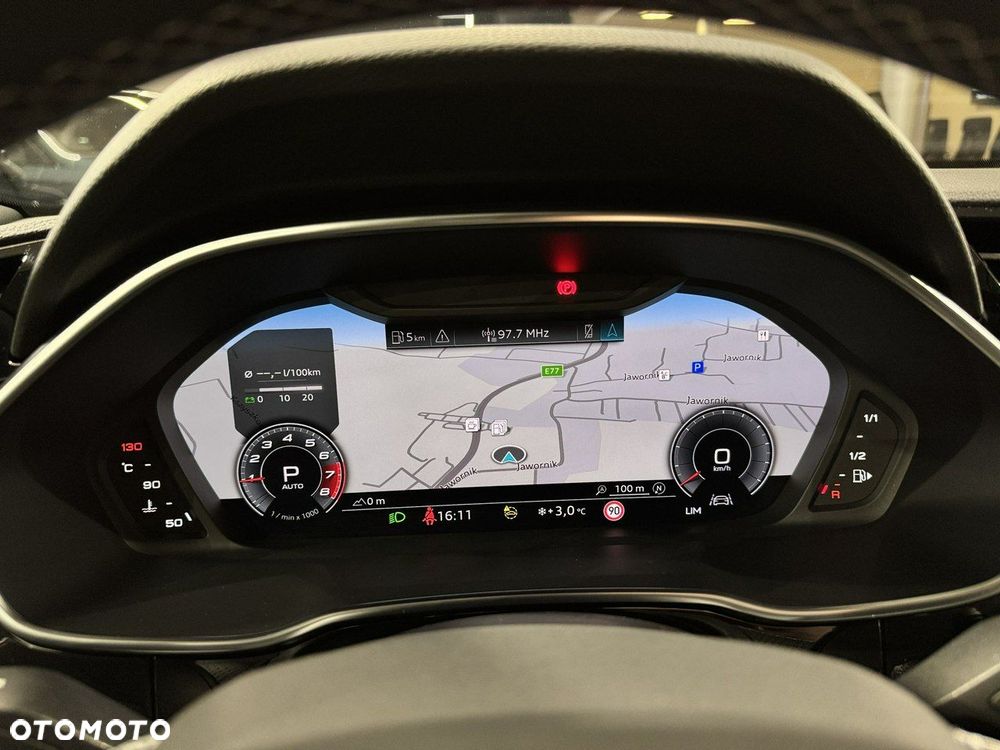 Audi Q3 Sportback - 27