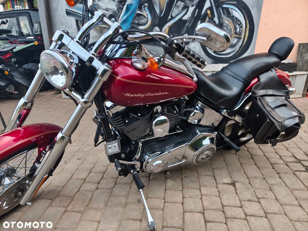 Harley-Davidson Softail Deluxe - 28