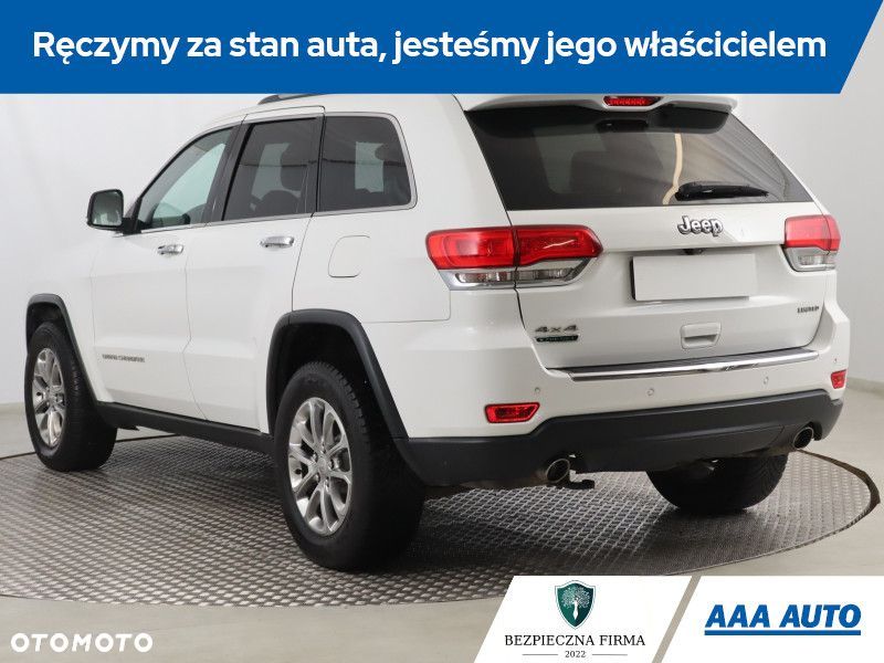 Jeep Grand Cherokee - 5