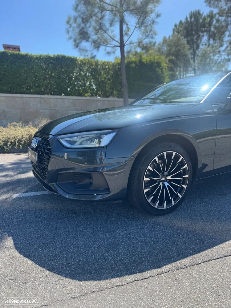 Audi A4 Avant 30 TDI S tronic - 13