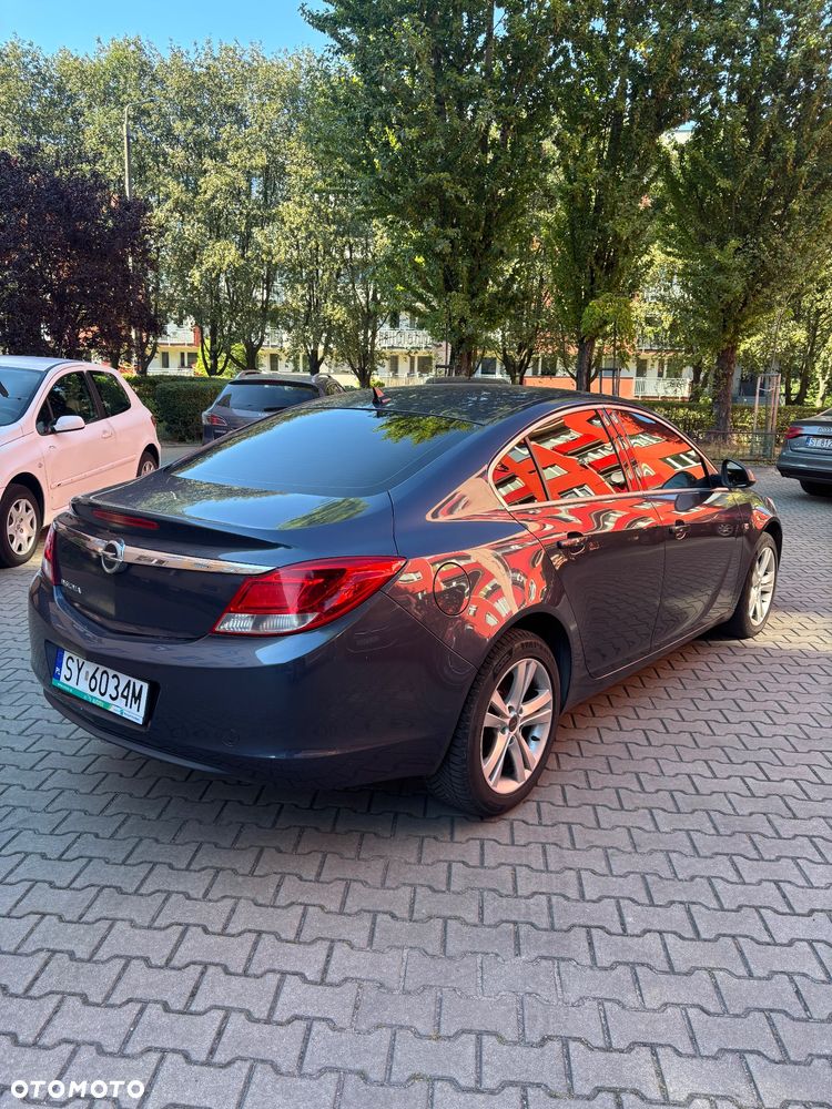 Opel Insignia 1.8 - 5