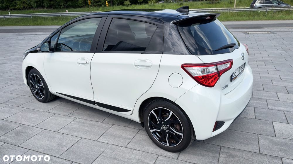 Toyota Yaris 1.5 Selection - 6