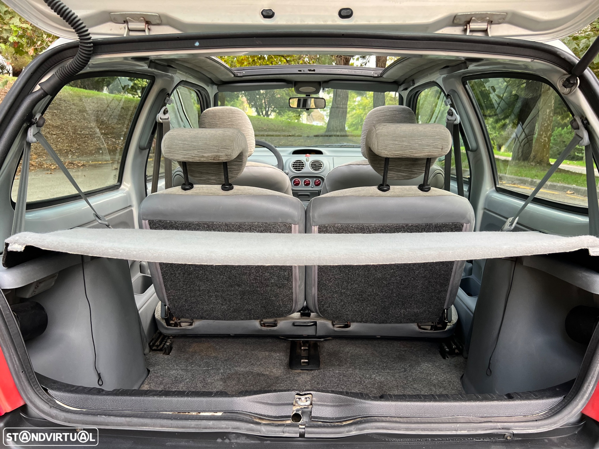 Renault Twingo 1.2 16V Privilége - 9