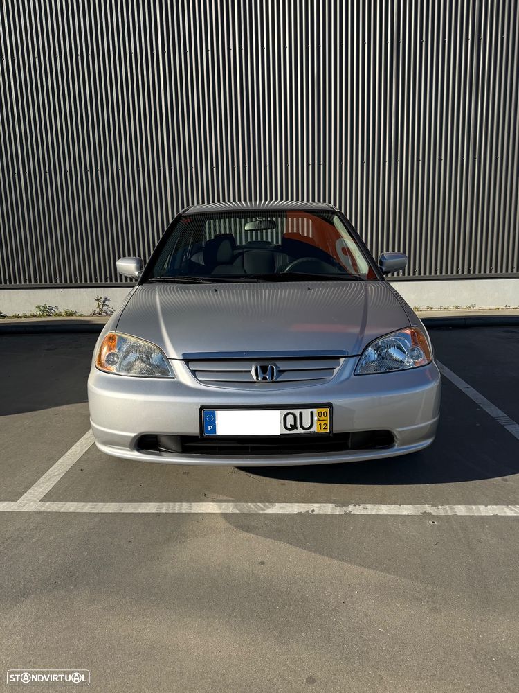 Honda Civic 1.6 ES - 3