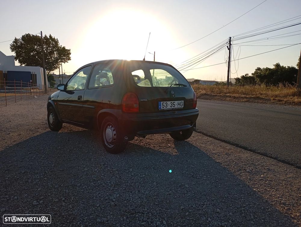 Opel Corsa 1.2 Swing - 3