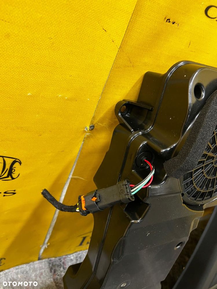 BOCZKI TYŁ GŁOŚNIKI WZMACNIACZ SUBWOOFER JBL CITROEN C4 GRAND PICASSO II - 8