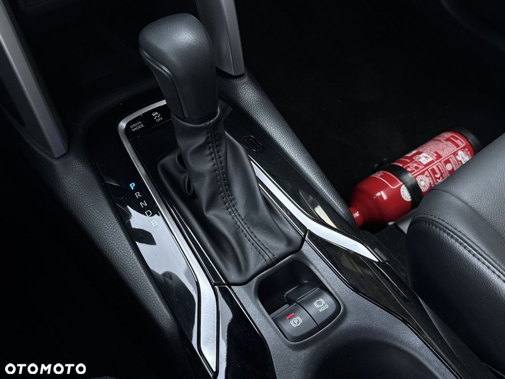 Toyota Corolla Cross 2.0 Hybrid Executive - 28