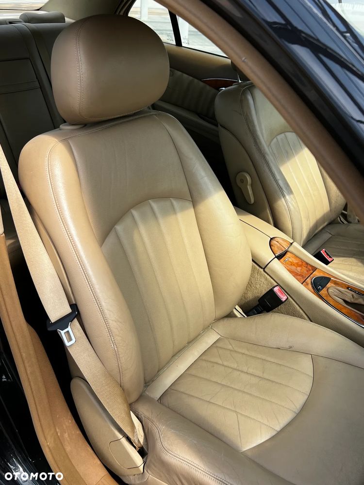 Mercedes-Benz Klasa E 320 CDI Elegance - 17