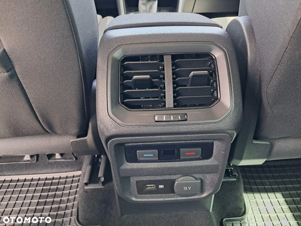 Volkswagen Tiguan 1.5 TSI EVO Comfortline - 34