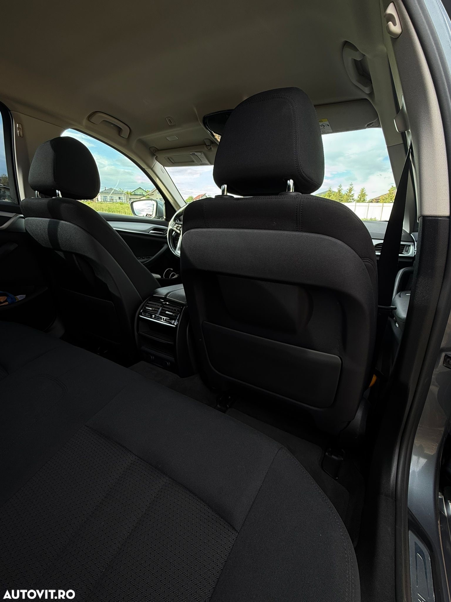 BMW Seria 5 520d AT - 4