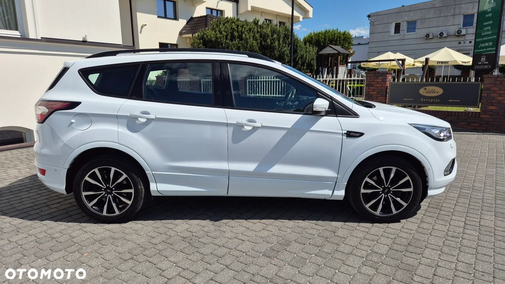 Ford Kuga 2.0 TDCi 4x4 ST-Line - 5