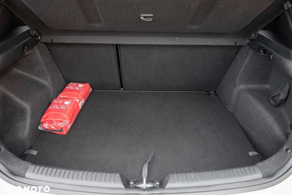 Kia Ceed 1.6 T-GDI GT L - 27