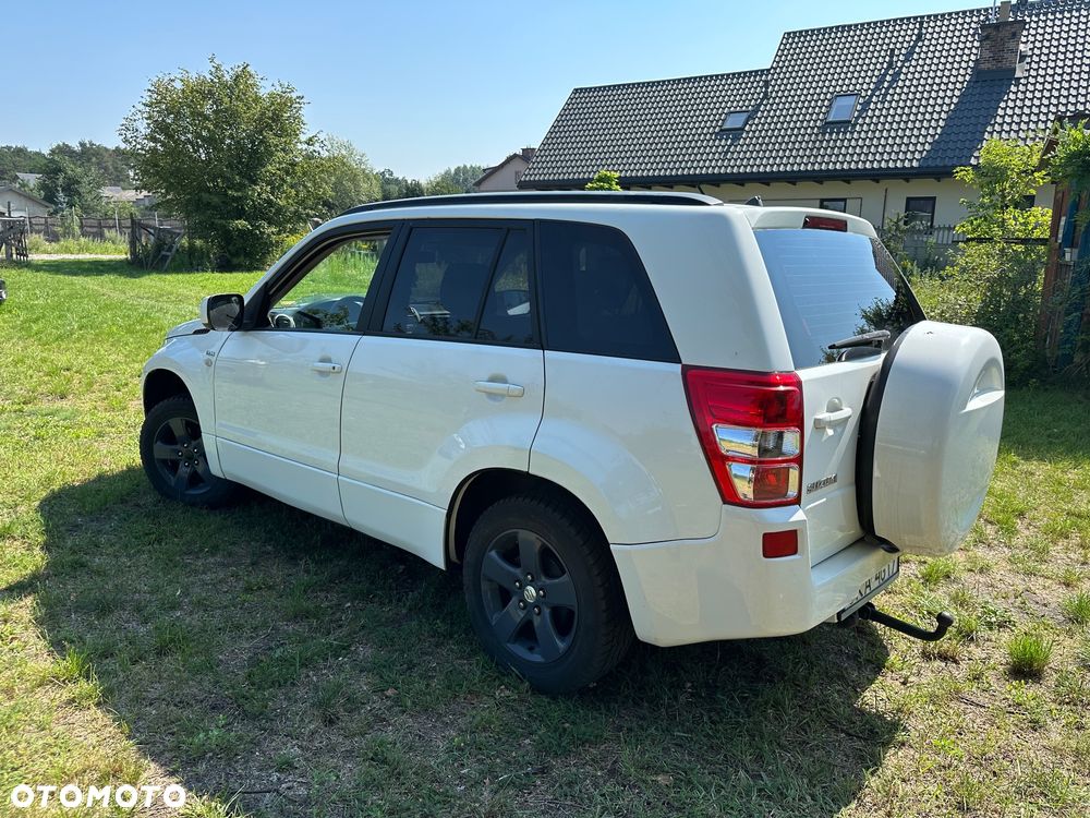 Suzuki Grand Vitara - 11