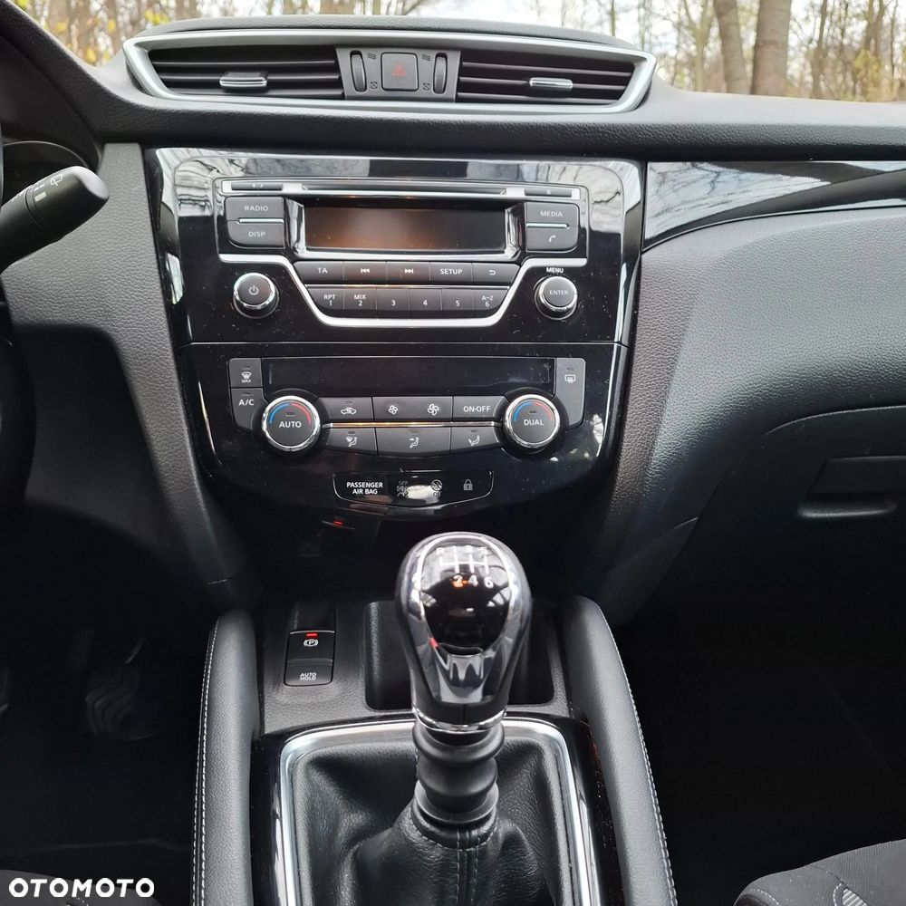 Nissan Qashqai 1.2 DIG-T Acenta EU6 - 18