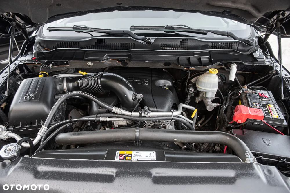 Dodge RAM 1500 5.7 4x4 - 24