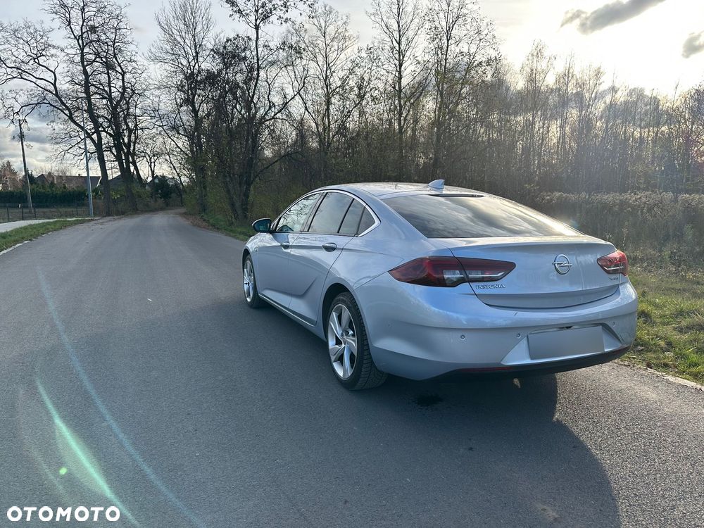 Opel Insignia 1.5 T Innovation S&S - 10
