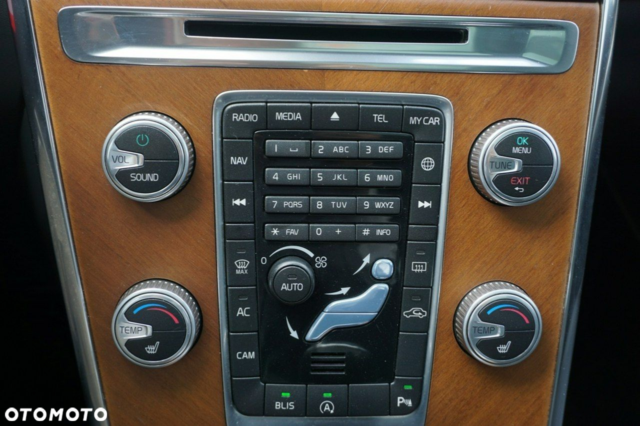 Volvo XC 60 T5 AWD Inscription - 19