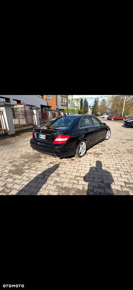 Mercedes-Benz Klasa C 300 7G-TRONIC Special Edition - 7