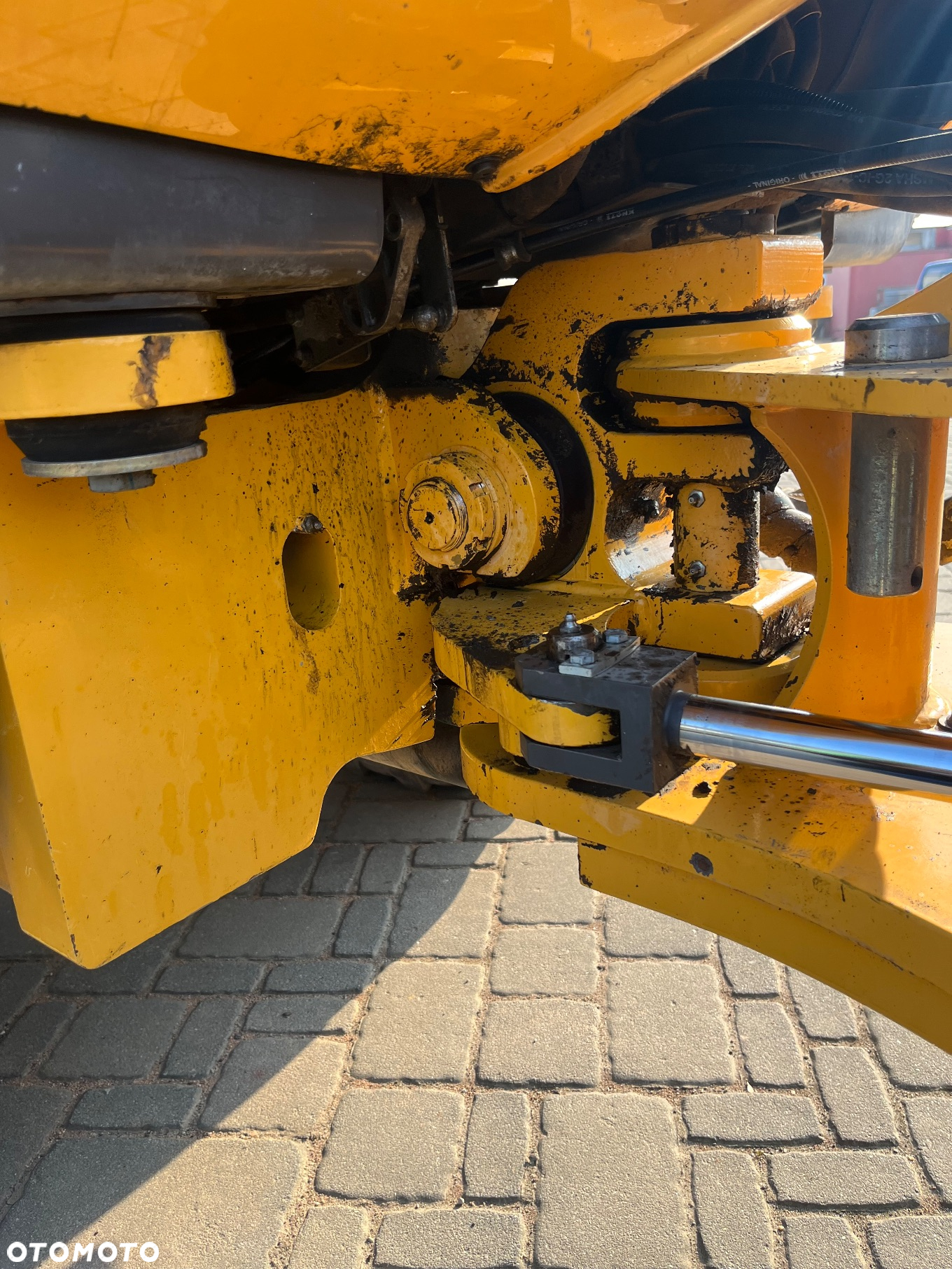 Volvo L25F - 10