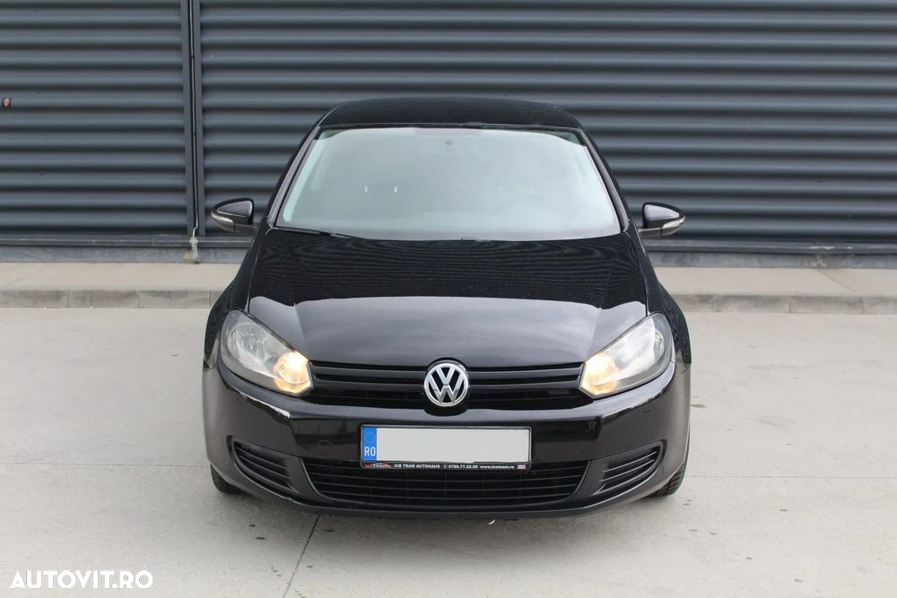 Volkswagen Golf 1.6 TDI BlueMotion Technology DPF Comfortline - 2