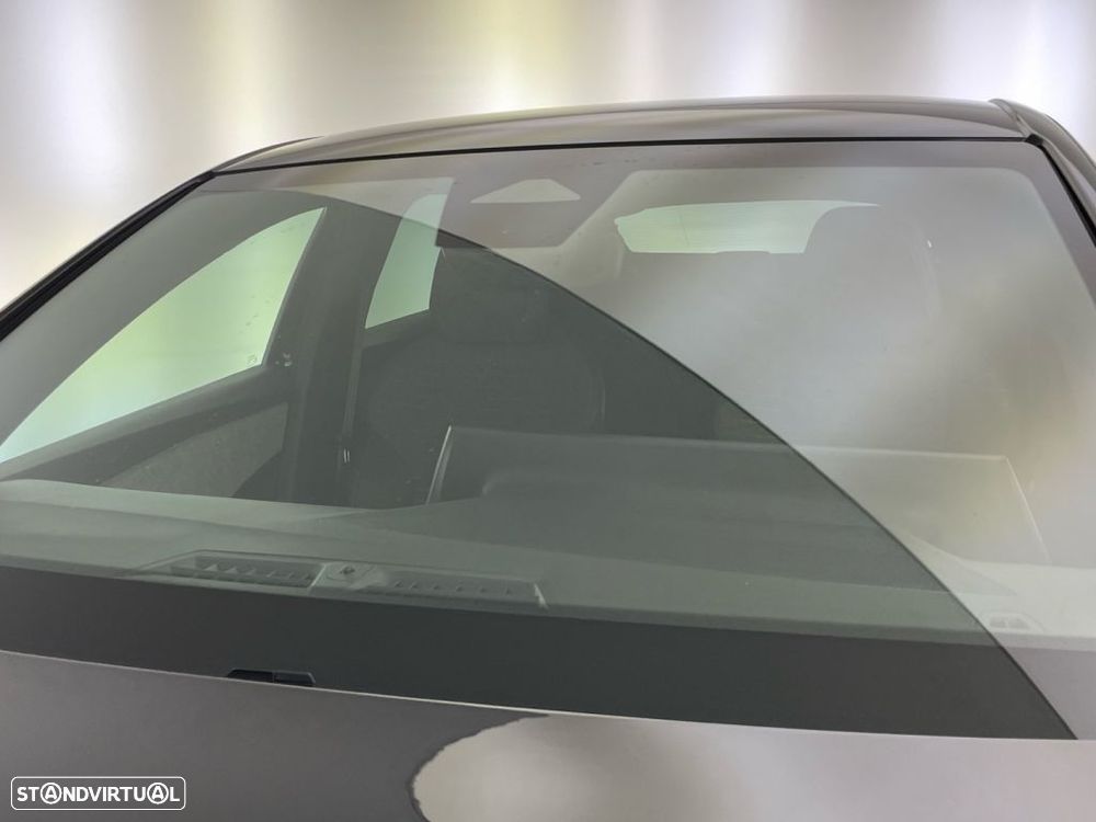 Peugeot 3008 1.2 Hybrid Allure Pack e-DCS6 - 19