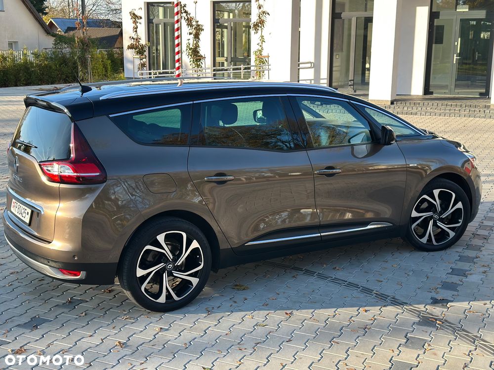 Renault Grand Scenic ENERGY TCe 130 S&S Bose Edition - 9