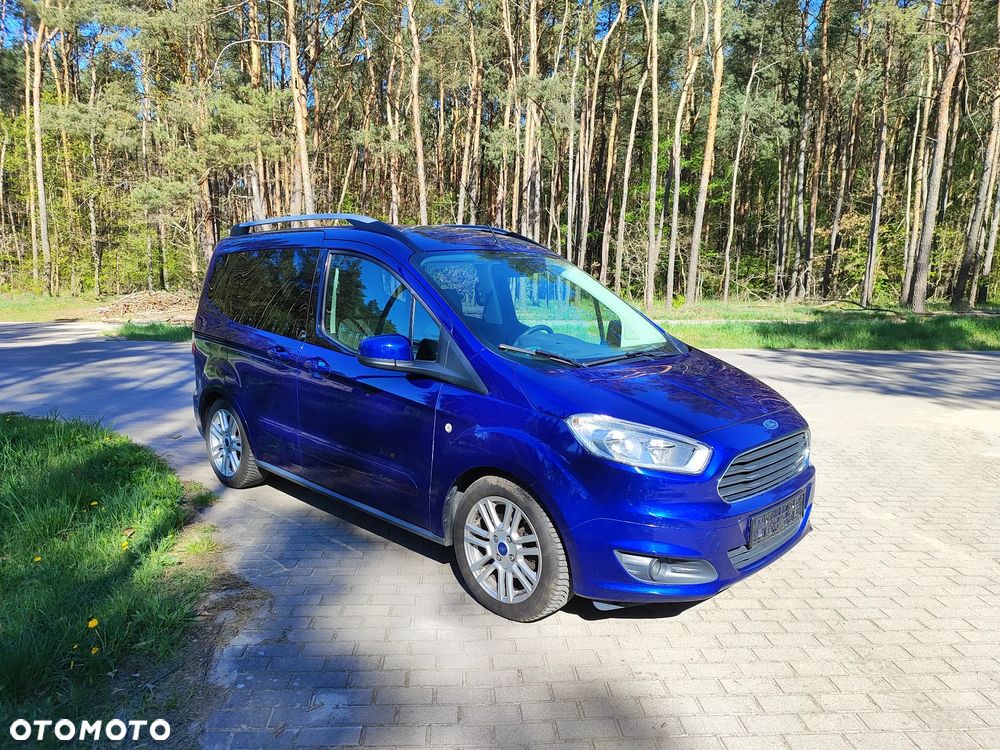 Ford Tourneo Courier 1.0 EcoBoost Titanium - 10