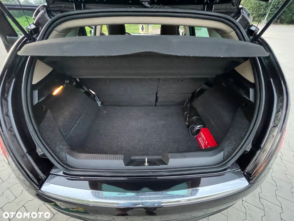 Lancia Delta 1.6 MJ Silver - 10