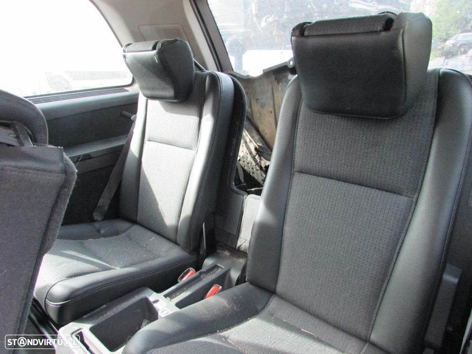 Volvo XC90 2.4 D (163cv) de 2004 - Peças Usadas (6650) - 4
